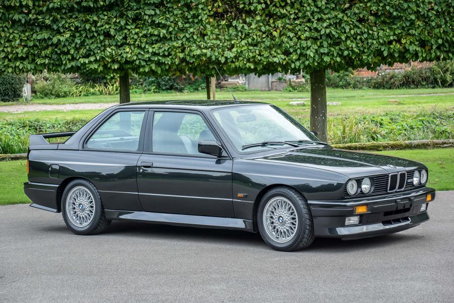  BMW M3 Coupe (E30) 1987 года  (фото 1 из 15)